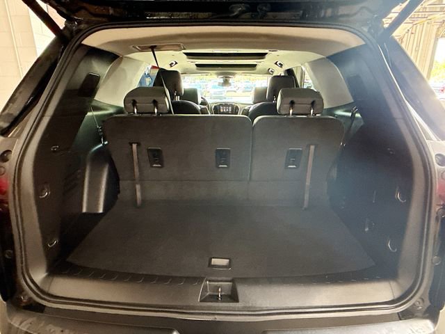 Used 2018 Chevrolet Traverse LT image 28
