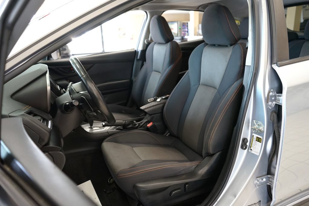 Used 2021 Subaru Crosstrek 2.0i Premium w/ Moonroof Package AWD/4WD image 2