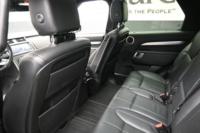 Used 2020 Land Rover Discovery Landmark AWD/4WD image 25