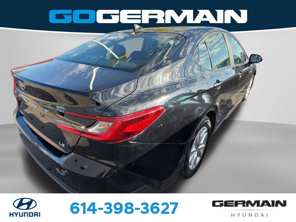 Used 2025 Toyota Camry LE FWD image 9