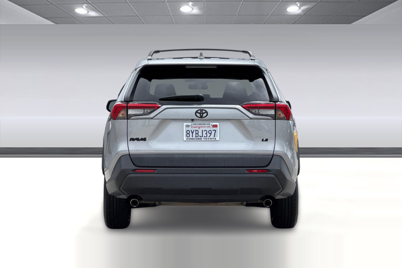 Certified 2021 Toyota RAV4 LE w/ Carpet Mat Package (TMS) FWD image 9