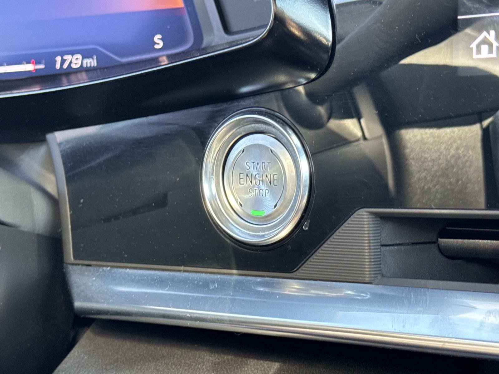 Certified 2021 Chevrolet Corvette Stingray Coupe w/ 1LT image 6