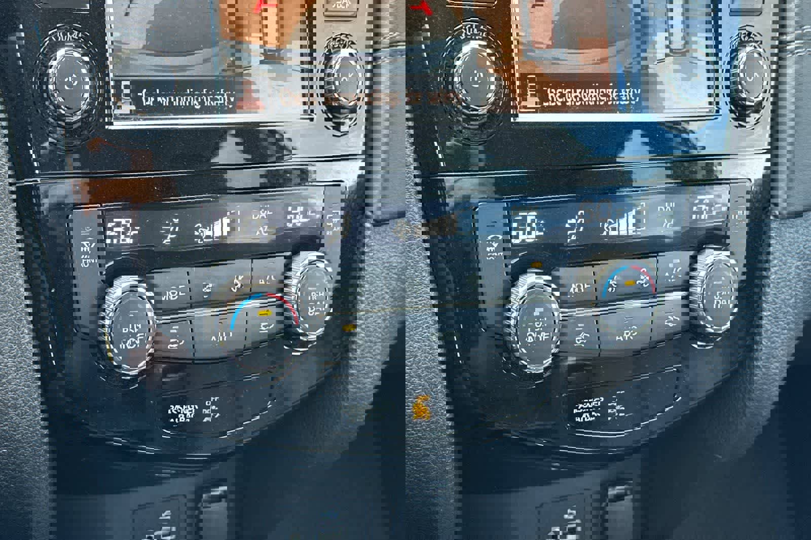 Used 2020 Nissan Rogue SL image 22