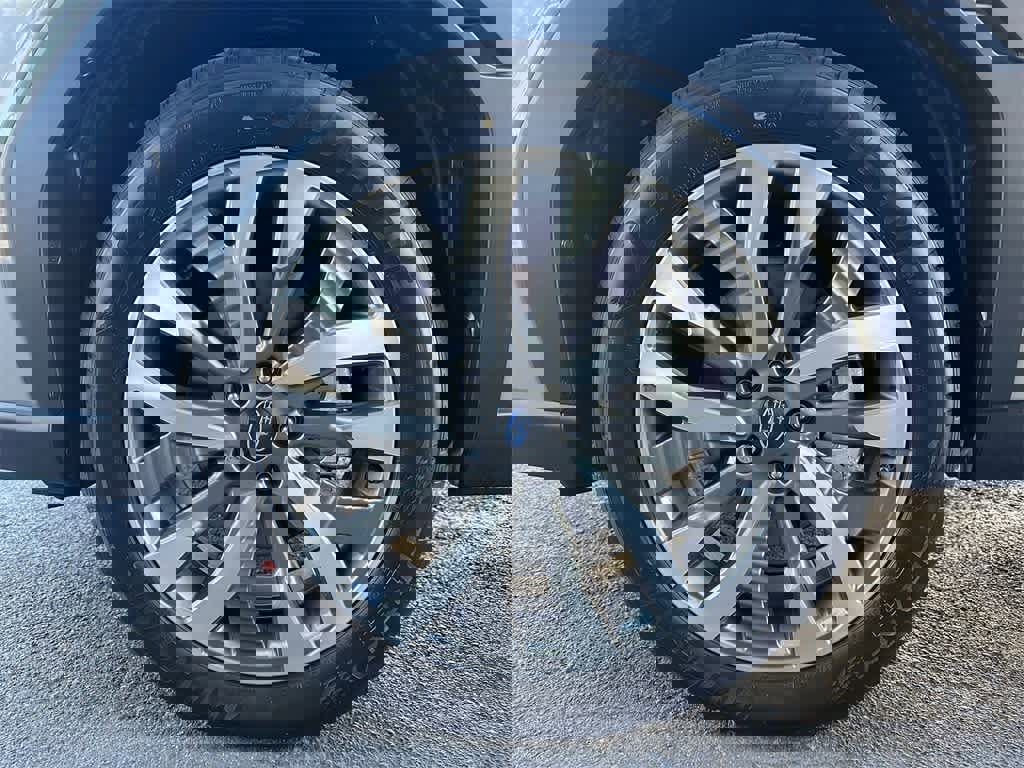 New 2025 Subaru Forester Touring image 7