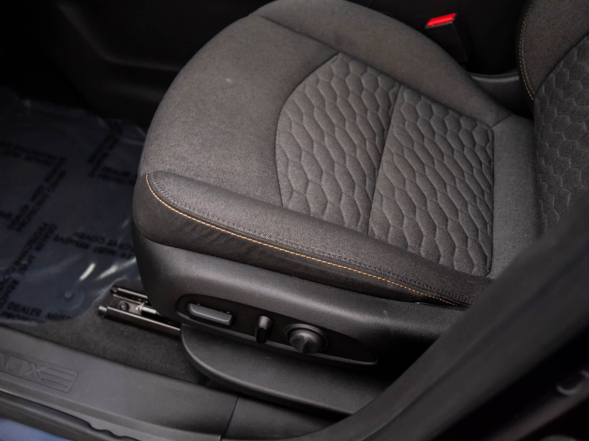 Used 2019 Chevrolet Equinox LT image 15