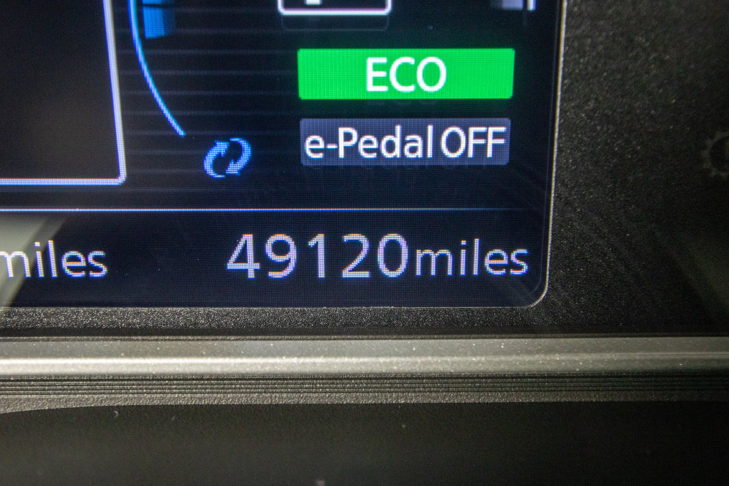 Used 2019 Nissan Leaf SV w/ SV Technology Package FWD image 22