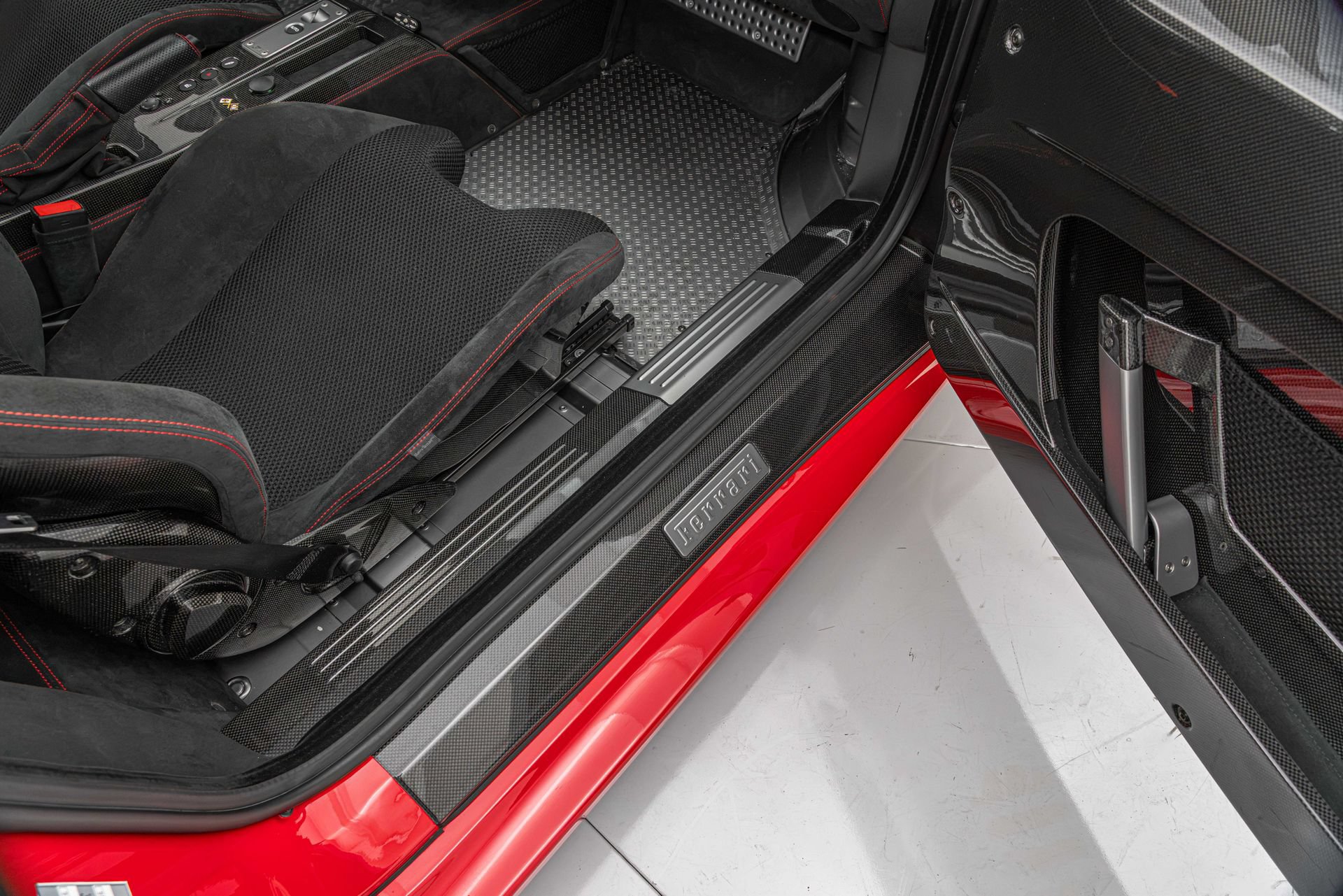 Used 2009 Ferrari F430 Scuderia RWD image 37