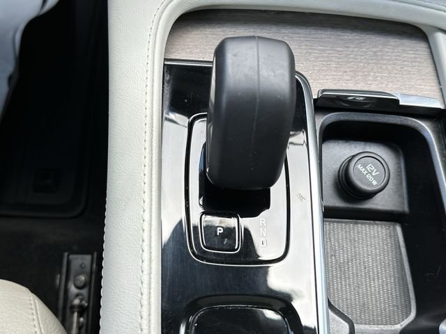 Used 2023 Volvo XC90 B6 Plus w/ Protection Package Premier image 28