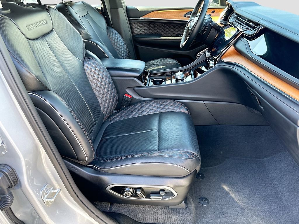 Used 2023 Jeep Grand Cherokee Summit image 37