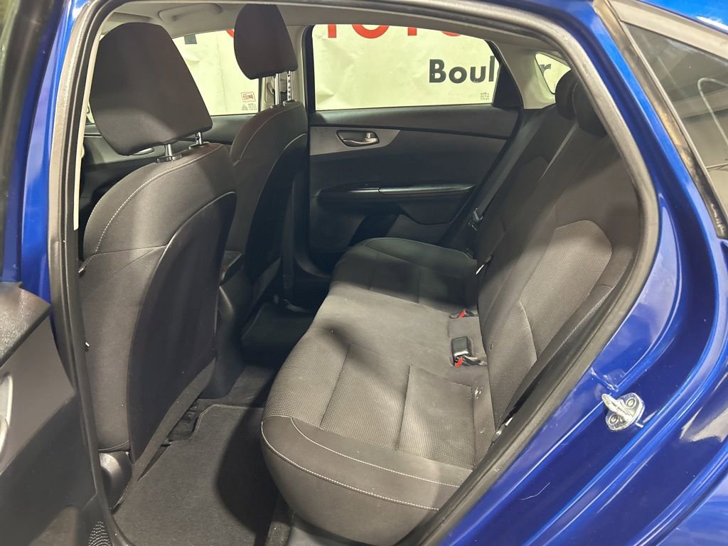 Used 2019 Kia Forte LXS image 18