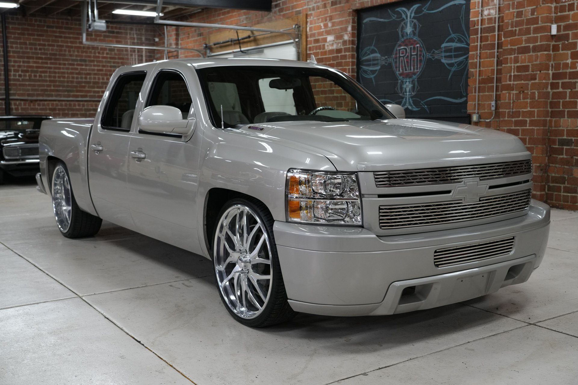 Used 2009 Chevrolet Silverado 1500 LT w/ Texas Edition RWD image 4