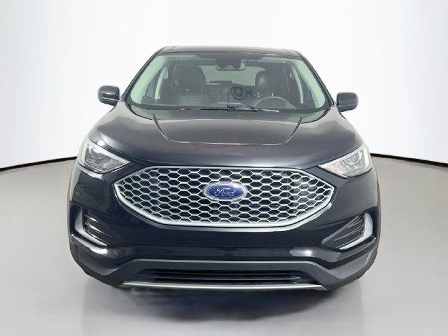 Used 2024 Ford Edge SEL AWD/4WD image 2
