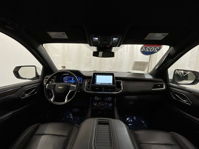 Used 2024 Chevrolet Suburban Premier AWD/4WD image 16
