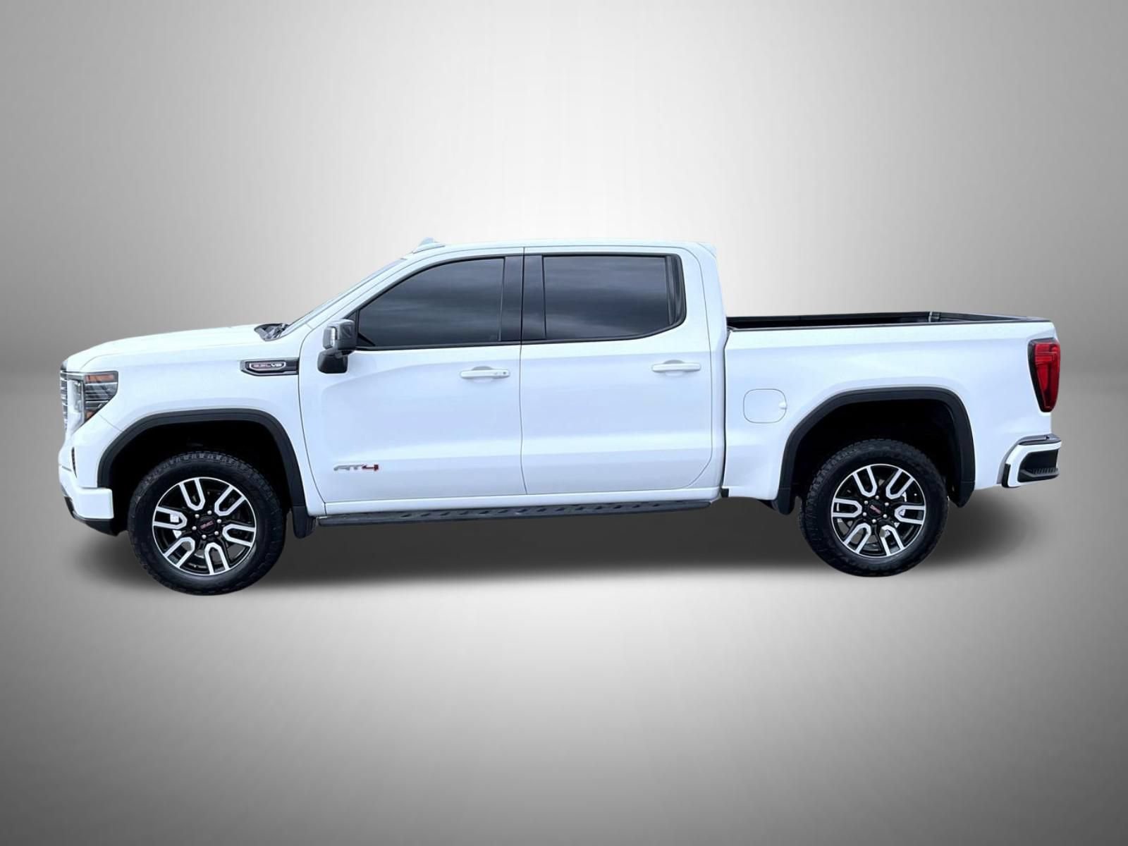 Certified 2024 GMC Sierra 1500 AT4 w/ Technology Package AWD/4WD image 10