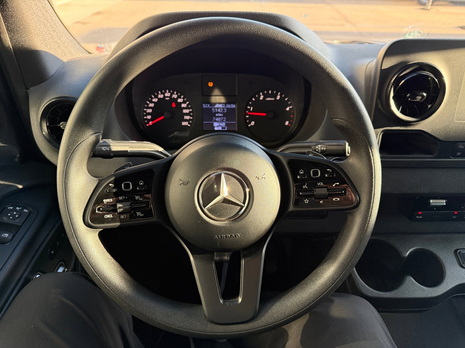 Used 2020 Mercedes-Benz Sprinter 2500 image 9