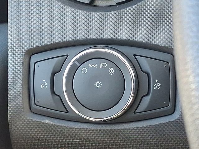 Used 2023 Ford F650 2WD Regular Cab Super Duty image 26