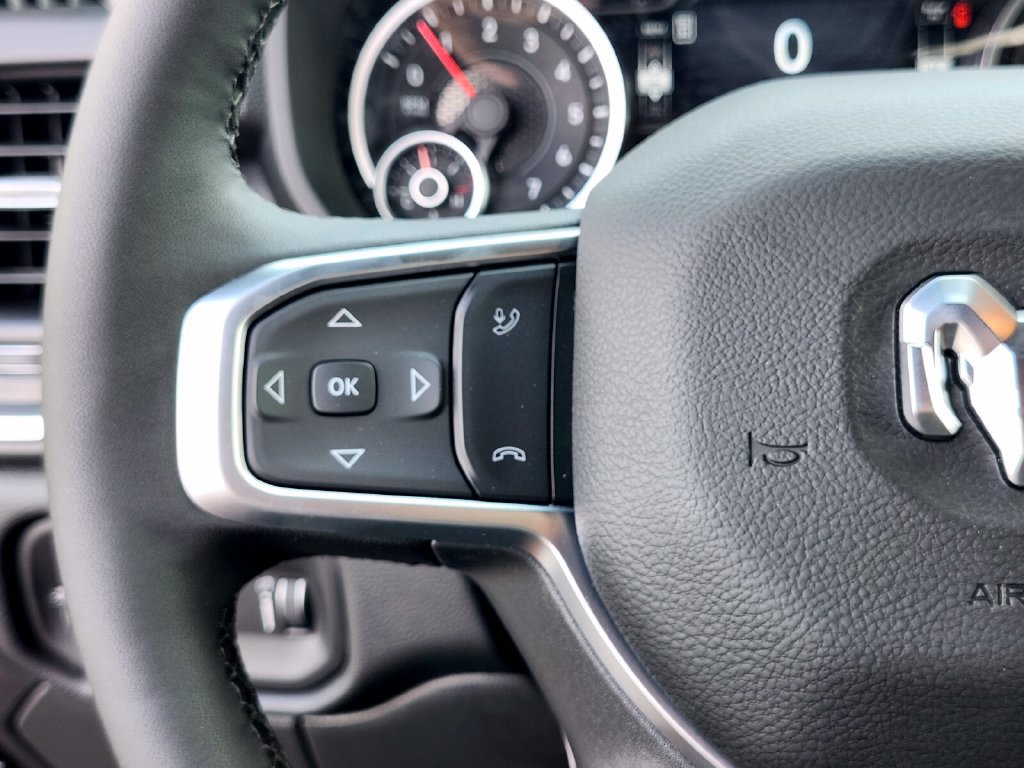 New 2026 RAM 2500 Big Horn AWD/4WD image 30