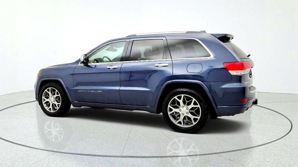 Used 2020 Jeep Grand Cherokee Overland AWD/4WD image 7
