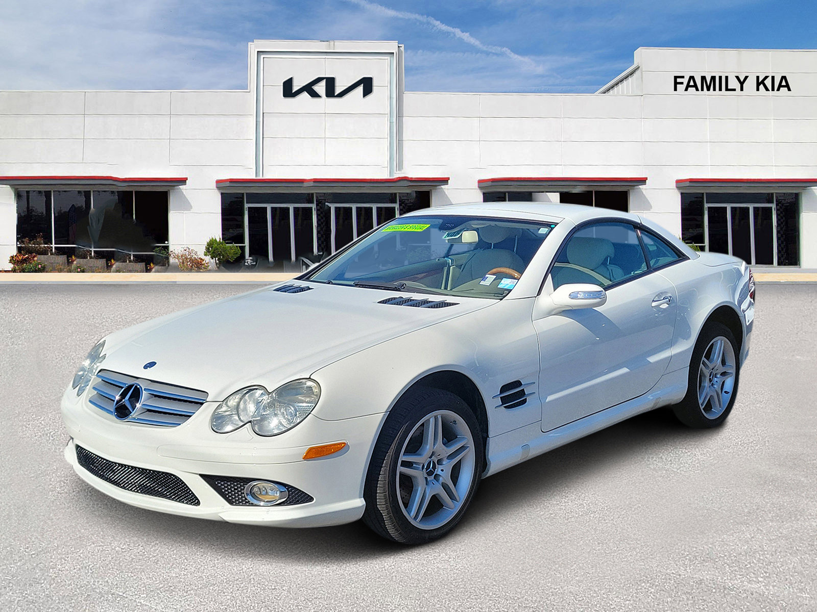 Used 2007 Mercedes-Benz SL 550 image 3