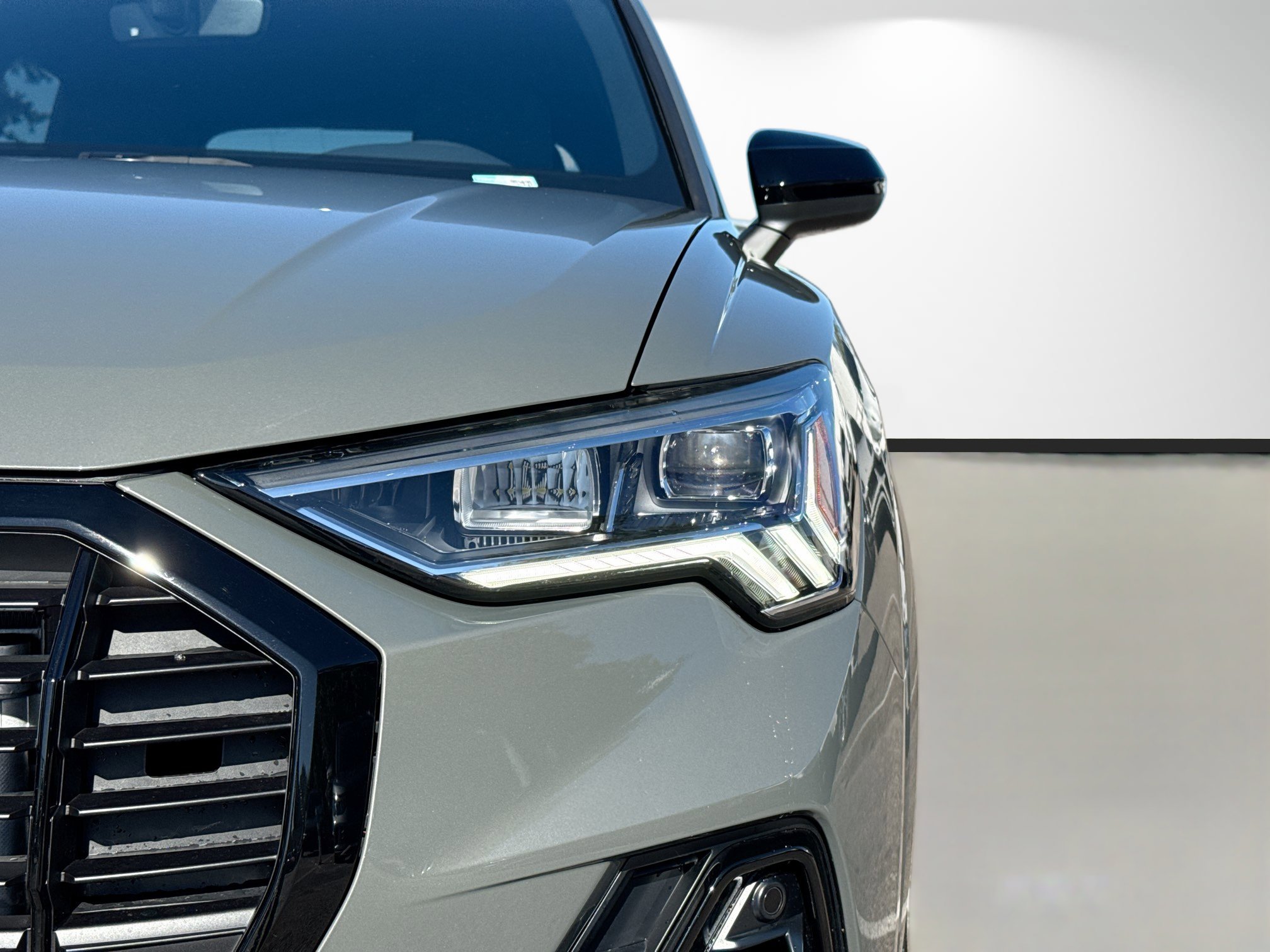 New 2025 Audi Q3 2.0T Premium Plus image 9