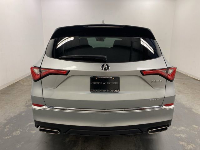 Used 2023 Acura MDX SH-AWD image 5