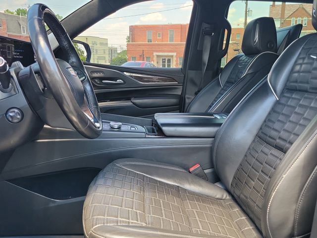 Certified 2021 Cadillac Escalade ESV Premium Luxury Platinum AWD/4WD image 22