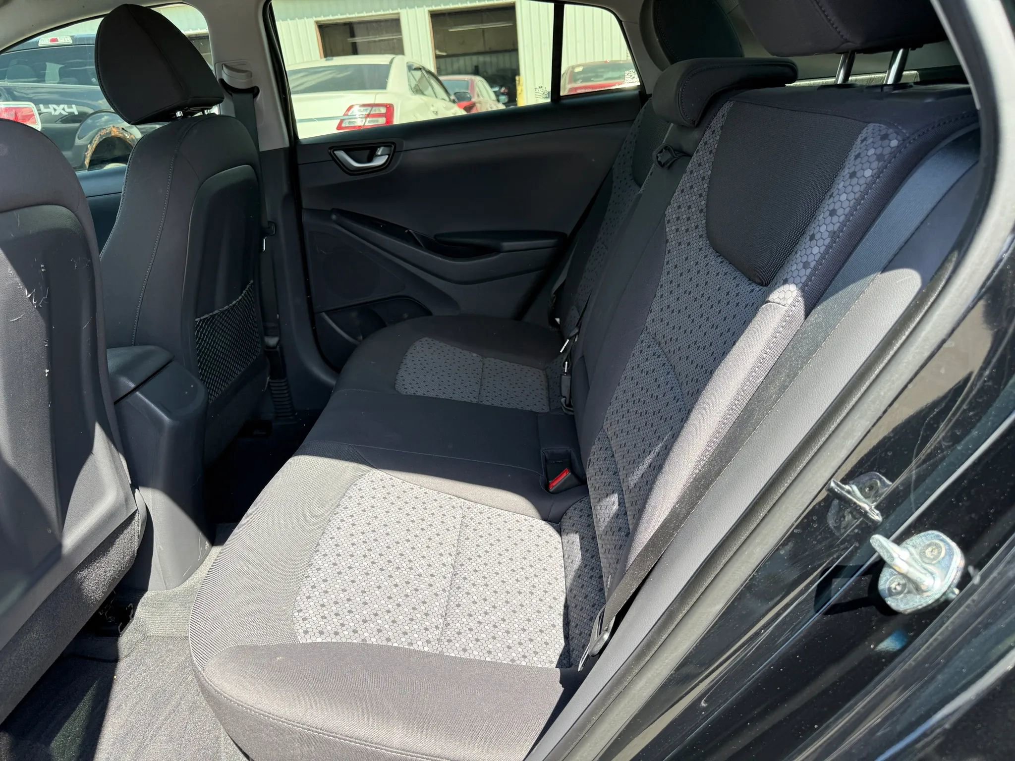 Used 2017 Hyundai Ioniq SEL image 21