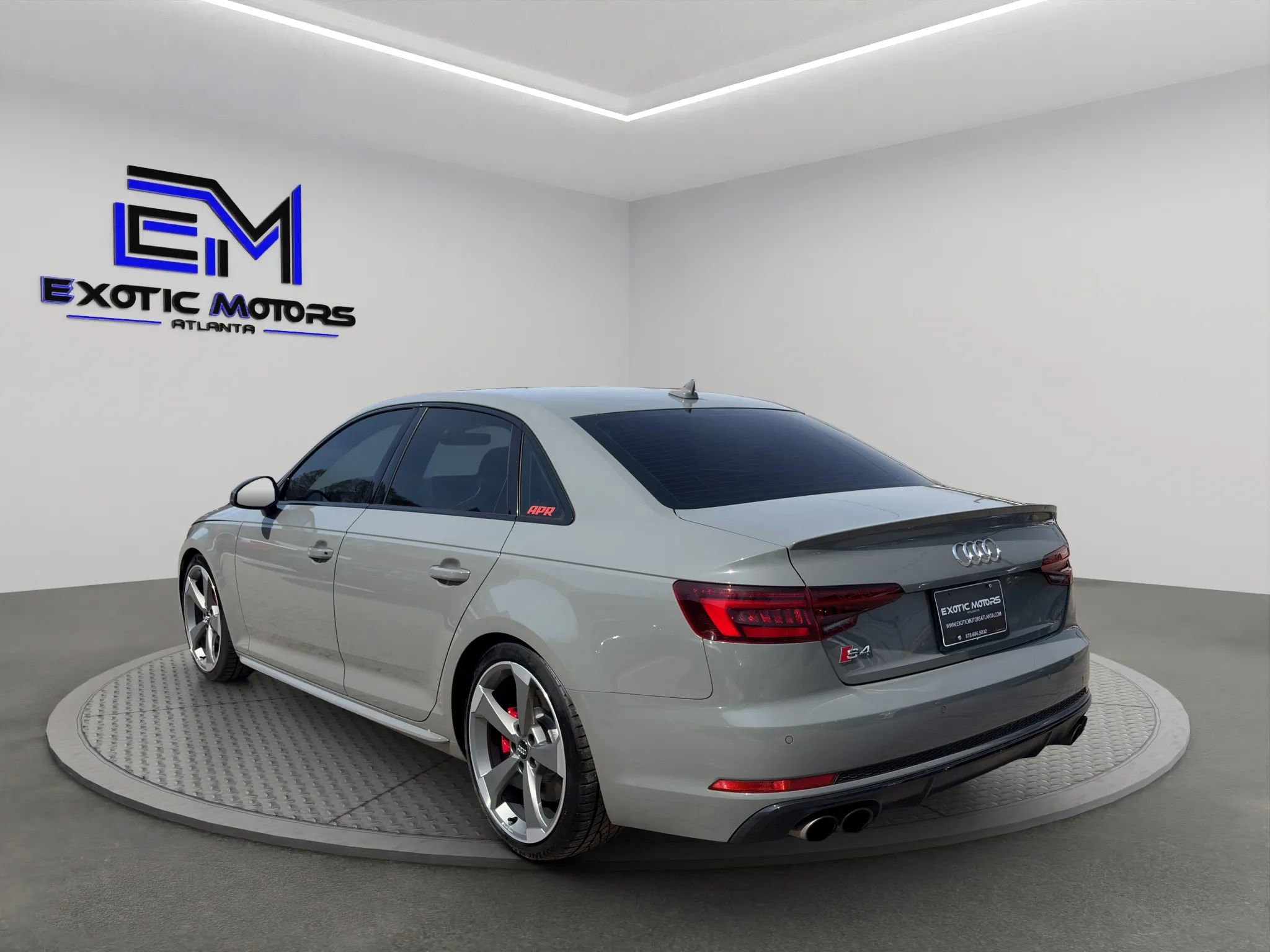 Used 2019 Audi S4 Premium Plus w/ Premium Plus Package AWD/4WD image 3