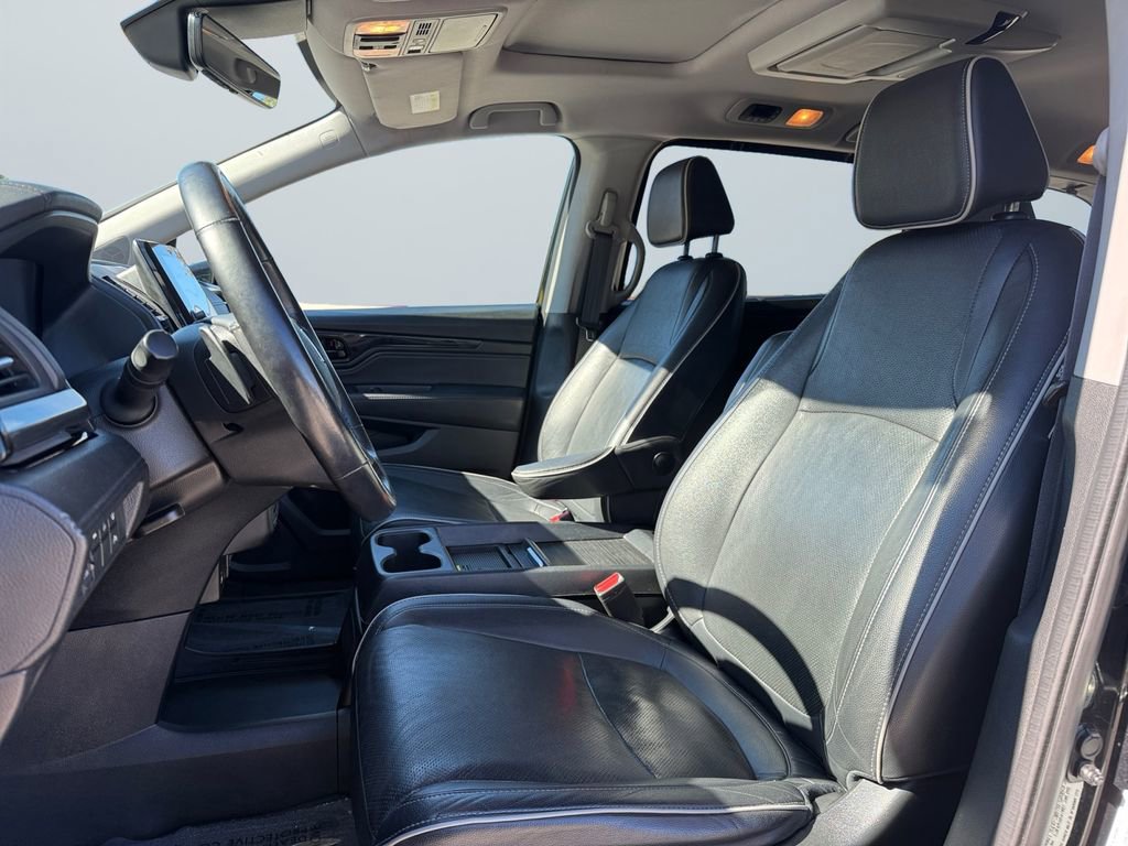 Used 2022 Honda Odyssey Elite image 9