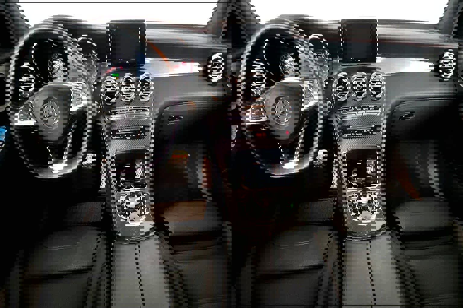 Used 2017 Mercedes-Benz GLC 43 AMG 4MATIC image 16