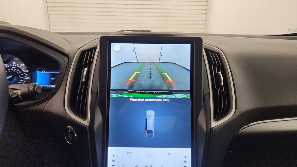 Used 2022 Ford Edge SEL image 26