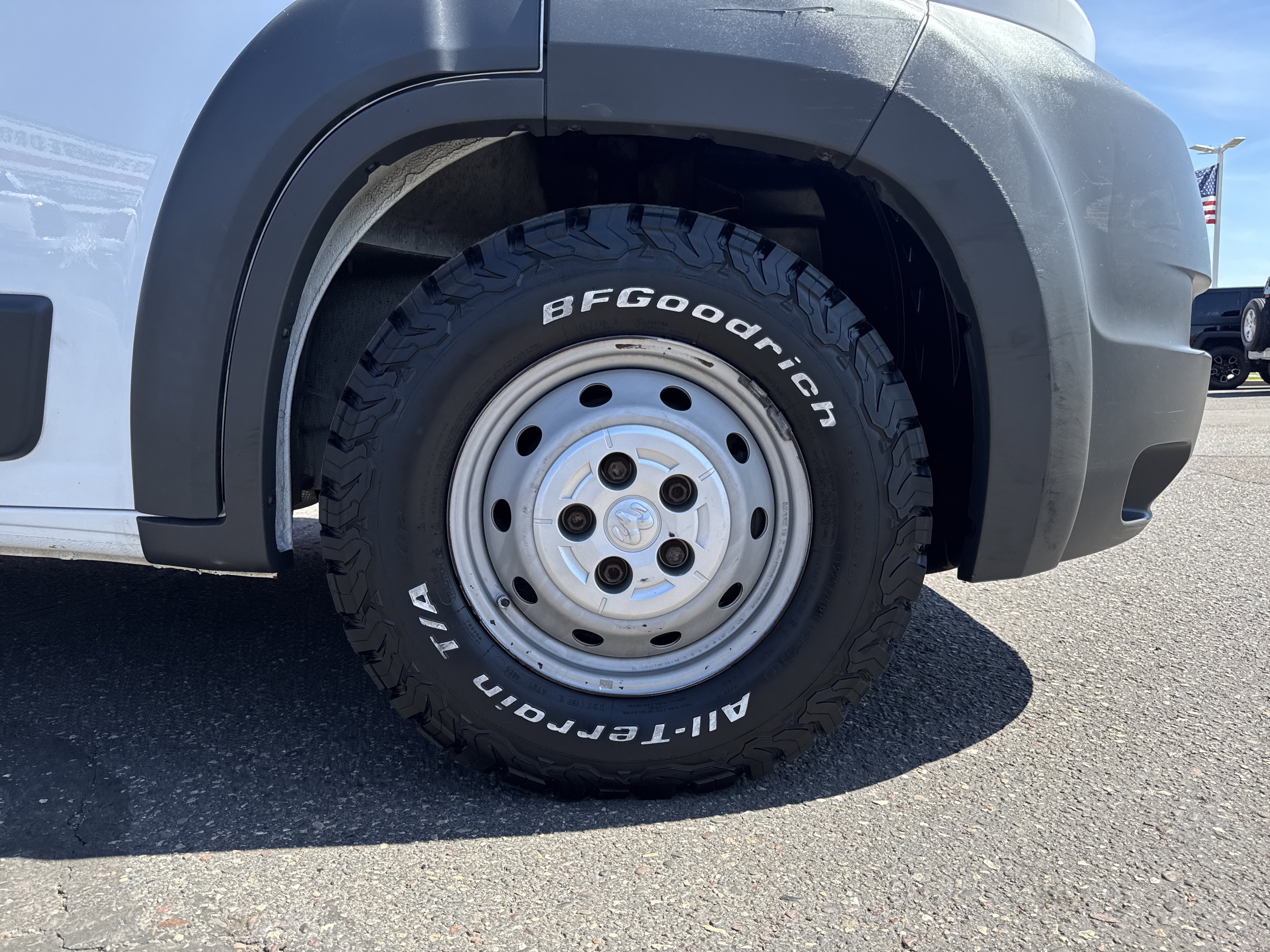 Used 2015 RAM ProMaster 3500 w/ Interior Convenience Group image 9