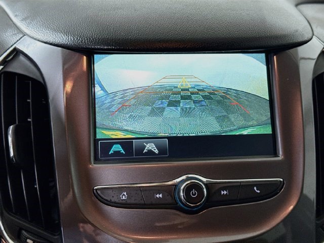 Used 2018 Chevrolet Cruze LT w/ Convenience Package FWD image 18