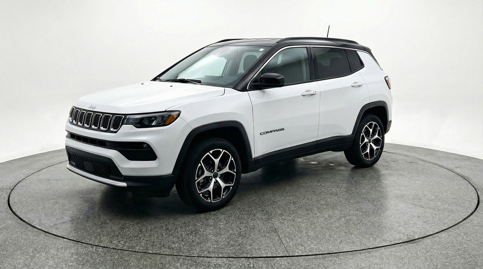 Used 2025 Jeep Compass Limited image 3