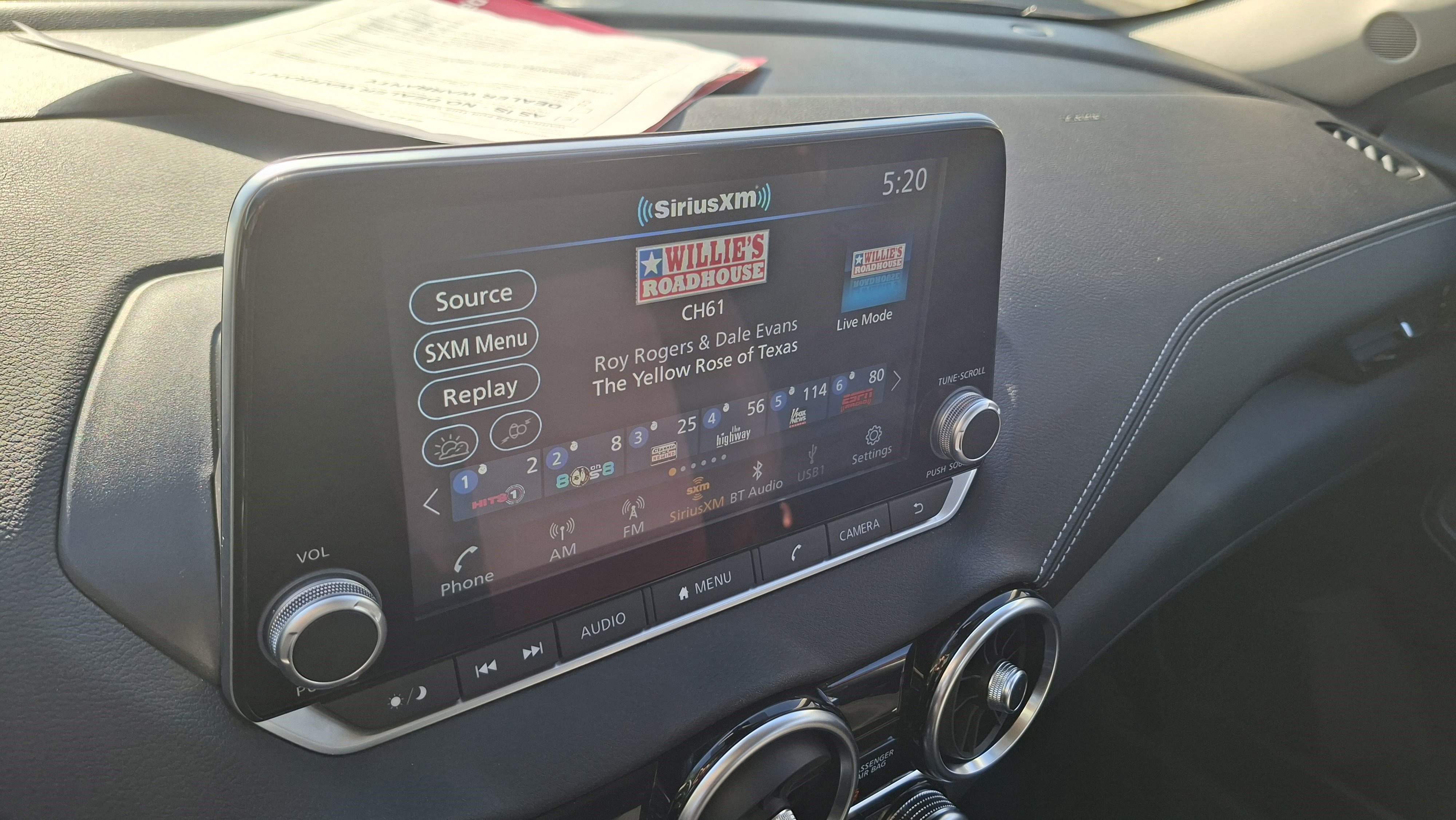 Used 2025 Nissan Sentra SV FWD image 13