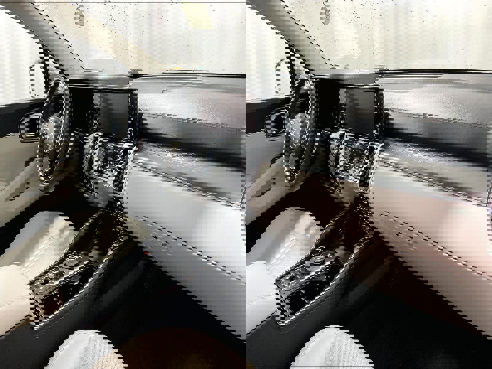 Used 2023 Kia Sorento EX w/ Panoramic Sunroof Package image 14