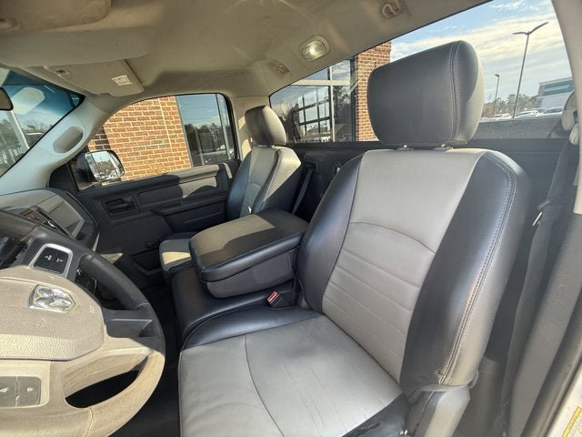 Used 2011 RAM 3500 ST RWD image 13