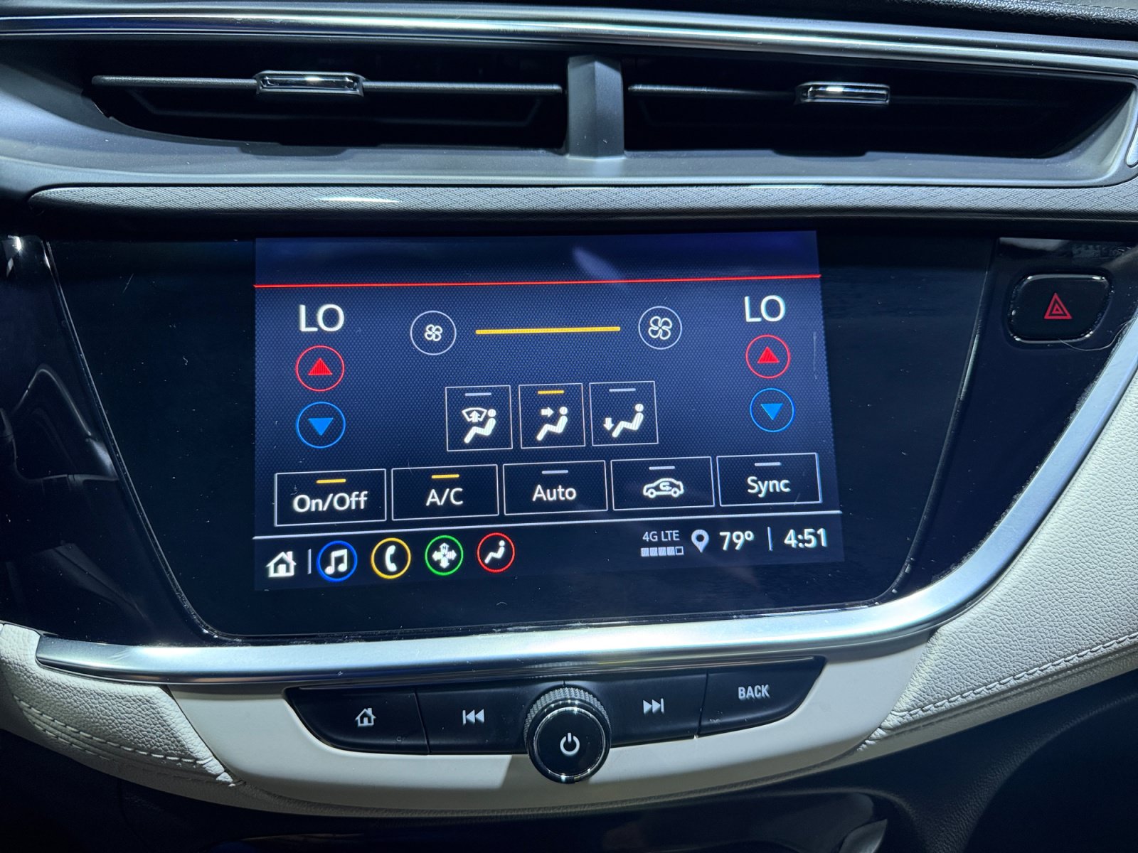 Used 2022 Buick Encore GX Select FWD image 23