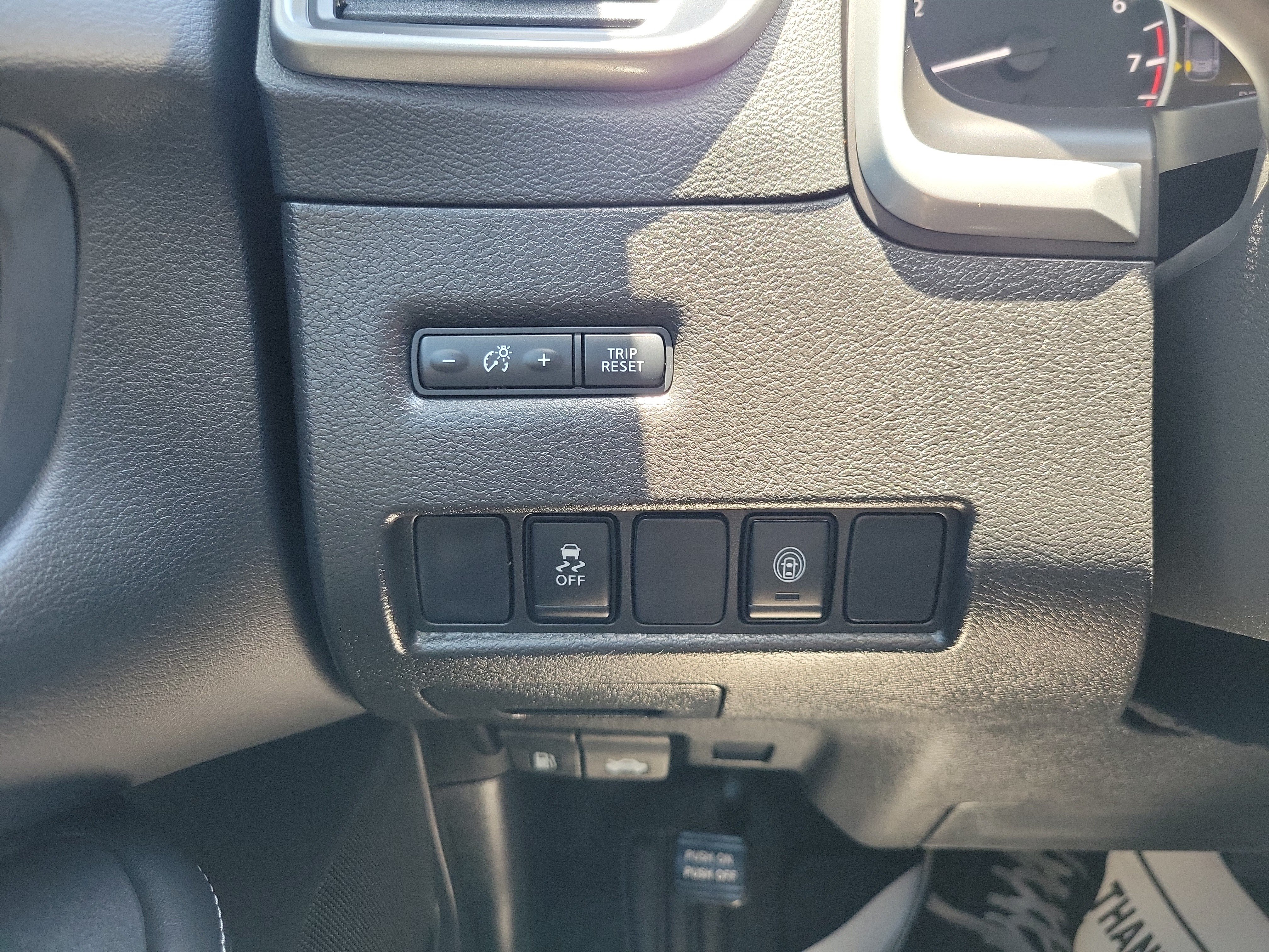 Used 2024 Nissan Murano SV w/ SV Midnight Edition Package FWD image 30