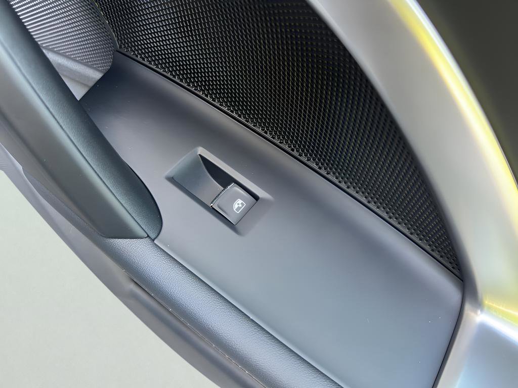 Used 2025 Audi Q5 Premium w/ Convenience Package image 48