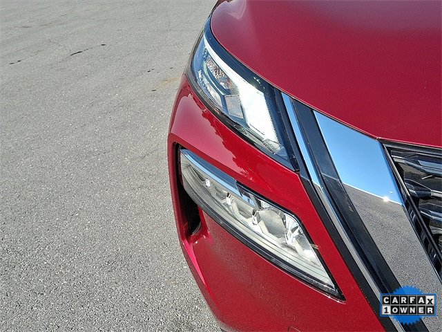 Used 2023 Nissan Rogue SV image 12