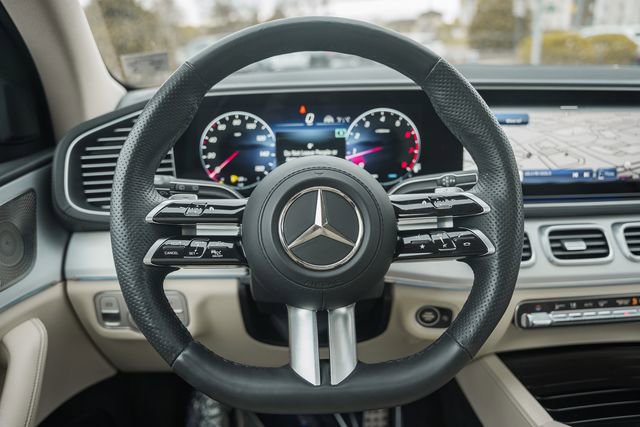 Used 2024 Mercedes-Benz GLS 450 4MATIC image 30