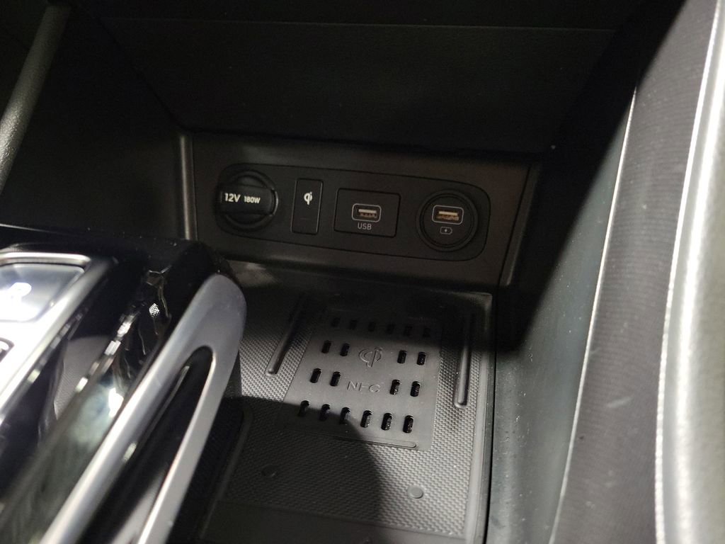 Used 2023 Hyundai Sonata Limited w/ Cargo Package image 18