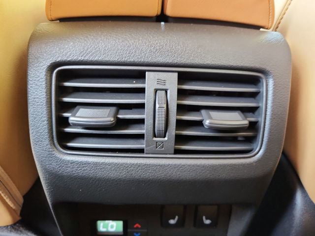 Used 2023 Nissan Rogue Platinum w/ Platinum Premium Package image 22