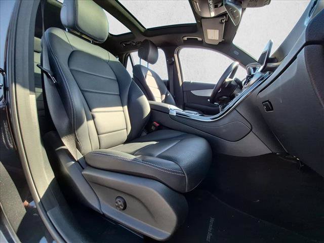 Certified 2021 Mercedes-Benz GLC 300 image 18
