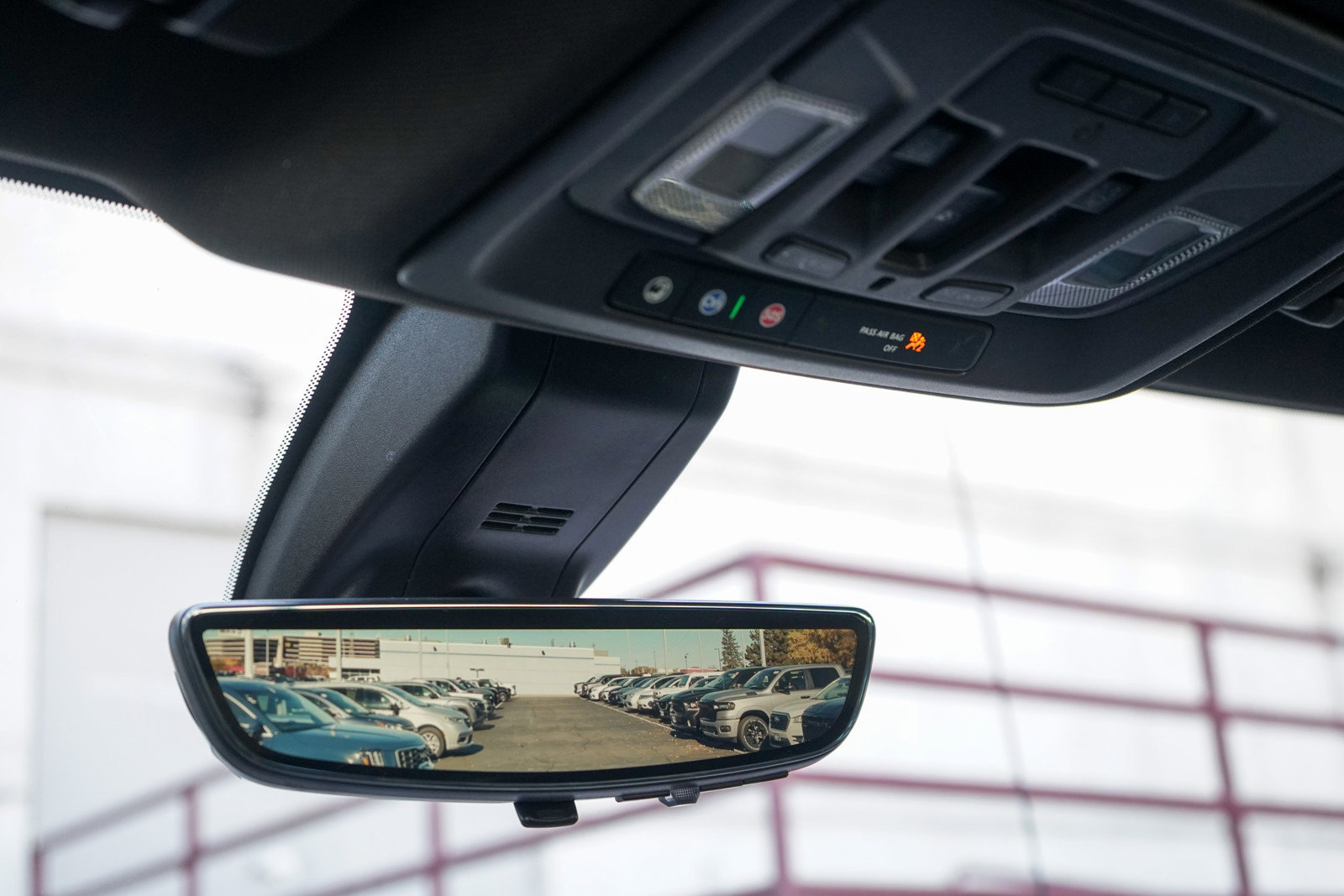 Used 2021 GMC Sierra 1500 Denali w/ Denali Ultimate Package image 19