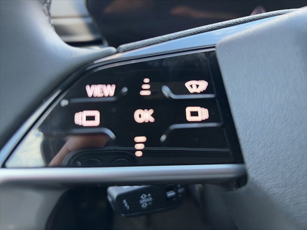 Used 2025 Audi Q5 Premium Plus image 13