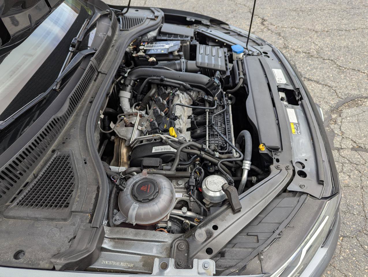 Used 2020 Volkswagen Jetta R-Line FWD image 50