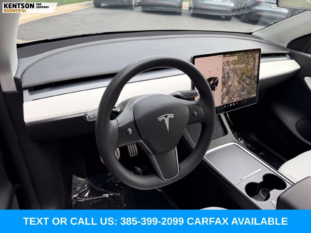 Used 2022 Tesla Model Y Performance AWD/4WD image 23