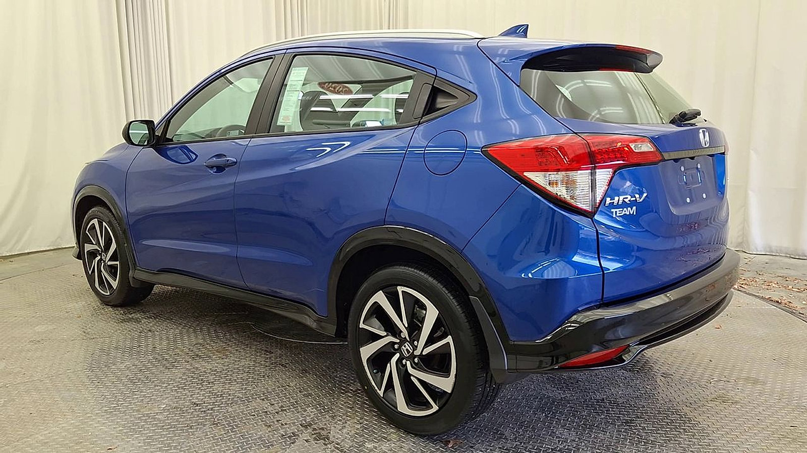 Used 2020 Honda HR-V Sport image 9